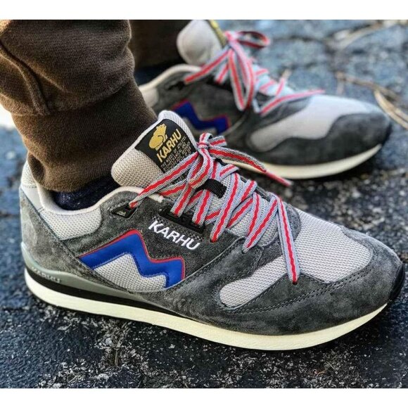 BNIB Karhu Synchron Classic Sneakers, size 8.5 - Picture 2 of 7